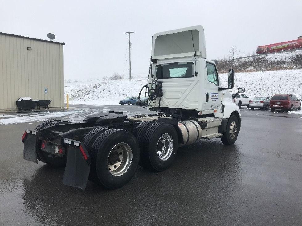 Day Cab Tractor-Heavy Duty Tractors-International-2019-LT625-Duncansville-PA-440,779\n\t\tmiles-$ 27,000 - Image 7