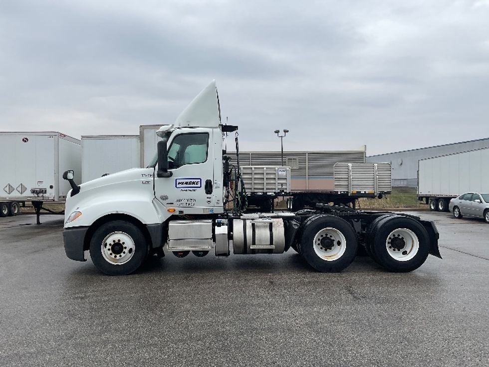 Day Cab Tractor-Heavy Duty Tractors-International-2019-LT625-Earth City-MO-353,780\n\t\tmiles-$ 26,250 - Image 4