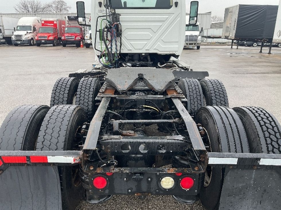 Day Cab Tractor-Heavy Duty Tractors-International-2019-LT625-Earth City-MO-353,780\n\t\tmiles-$ 26,250 - Image 6