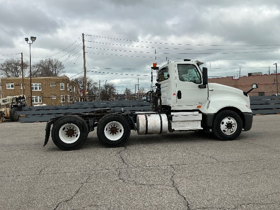 Day Cab Tractor-Heavy Duty Tractors-International-2019-LT625-East Chicago-IN-209,294\n\t\tmiles-$ 34,500 - Image 8