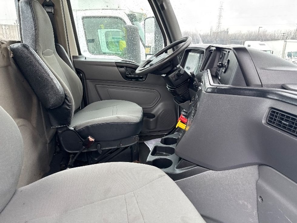 Day Cab Tractor-Heavy Duty Tractors-International-2019-LT625-East Chicago-IN-276,934\n\t\tmiles-$ 30,000 - Image 14