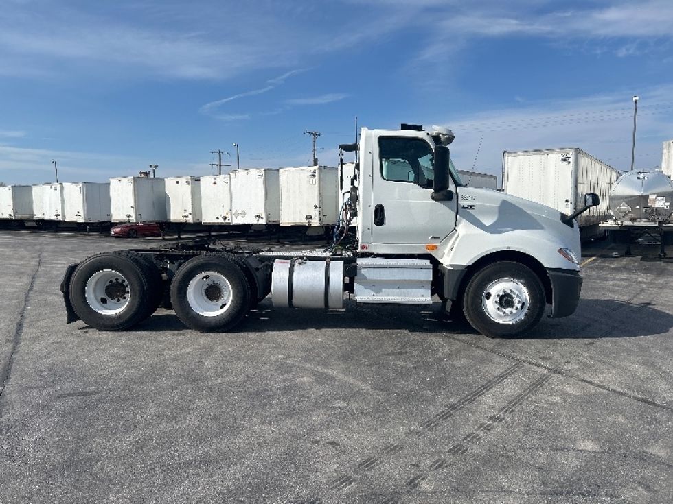 Day Cab Tractor-Heavy Duty Tractors-International-2019-LT625-East Chicago-IN-276,934\n\t\tmiles-$ 30,000 - Image 8