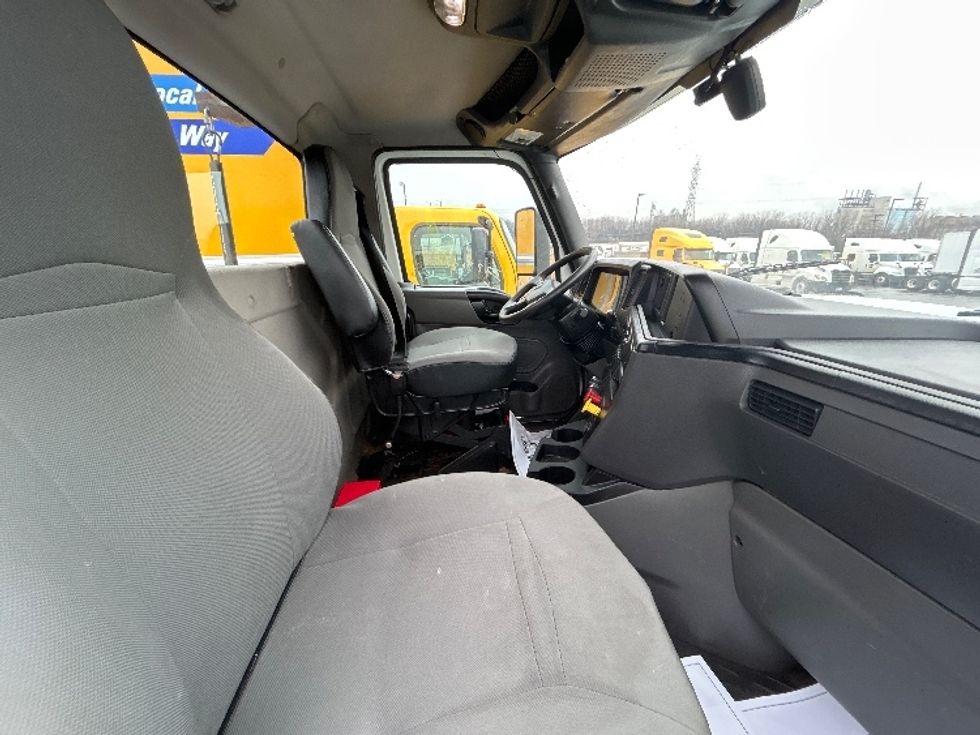 Day Cab Tractor-Heavy Duty Tractors-International-2019-LT625-East Chicago-IN-347,732\n\t\tmiles-$ 26,750 - Image 14