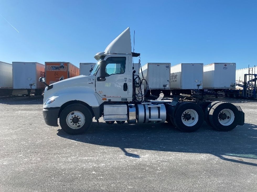 Day Cab Tractor-Heavy Duty Tractors-International-2019-LT625-East Chicago-IN-395,785\n\t\tmiles-$ 25,000 - Image 4