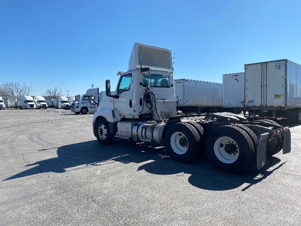 Day Cab Tractor-Heavy Duty Tractors-International-2019-LT625-East Chicago-IN-430,599\n\t\tmiles-$ 23,500 - Image 5