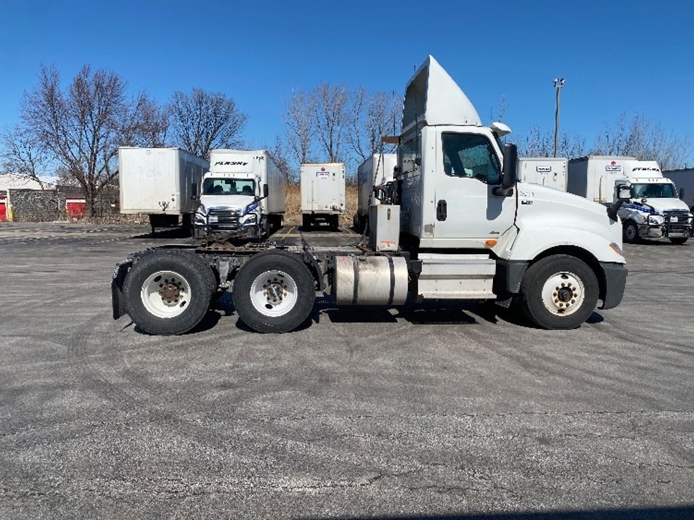 Day Cab Tractor-Heavy Duty Tractors-International-2019-LT625-East Chicago-IN-430,599\n\t\tmiles-$ 23,500 - Image 8
