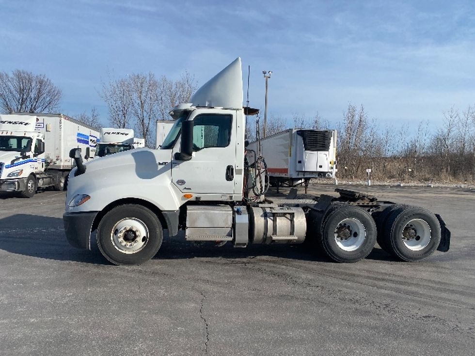 Day Cab Tractor-Heavy Duty Tractors-International-2019-LT625-East Chicago-IN-449,673\n\t\tmiles-$ 22,750 - Image 4