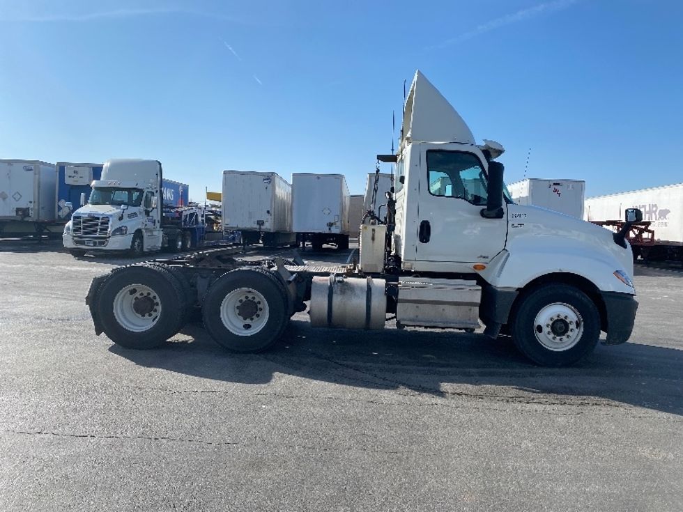 Day Cab Tractor-Heavy Duty Tractors-International-2019-LT625-East Chicago-IN-449,673\n\t\tmiles-$ 22,750 - Image 8