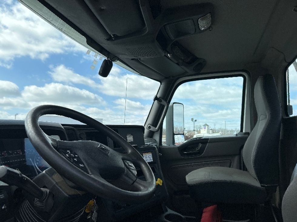Day Cab Tractor-Heavy Duty Tractors-International-2019-LT625-East Chicago-IN-457,186\n\t\tmiles-$ 22,750 - Image 10