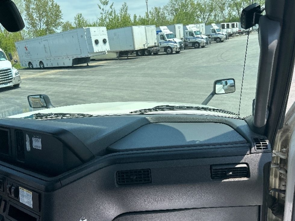 Day Cab Tractor-Heavy Duty Tractors-International-2019-LT625-East Chicago-IN-533,158\n\t\tmiles-$ 22,750 - Image 13