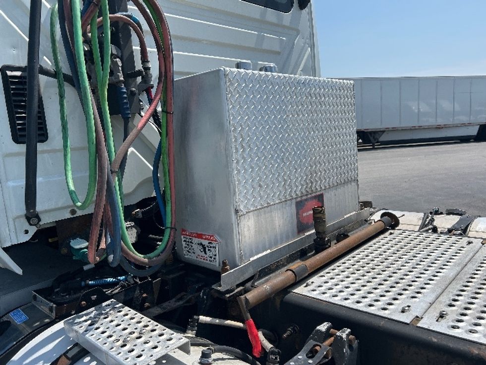 Day Cab Tractor-Heavy Duty Tractors-International-2019-LT625-East Chicago-IN-533,158\n\t\tmiles-$ 22,750 - Image 17