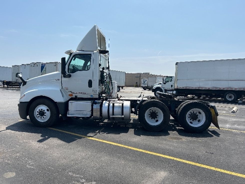 Day Cab Tractor-Heavy Duty Tractors-International-2019-LT625-East Chicago-IN-533,158\n\t\tmiles-$ 22,750 - Image 4