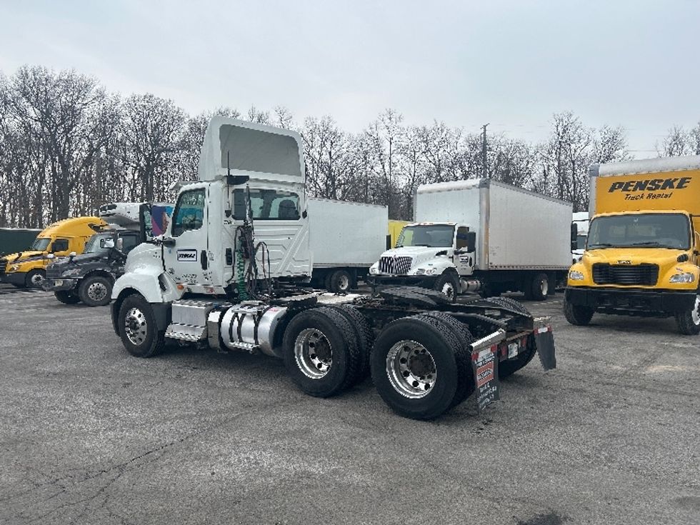 Day Cab Tractor-Heavy Duty Tractors-International-2019-LT625-Edison-NJ-121,945\n\t\tmiles-$ 26,000 - Image 5