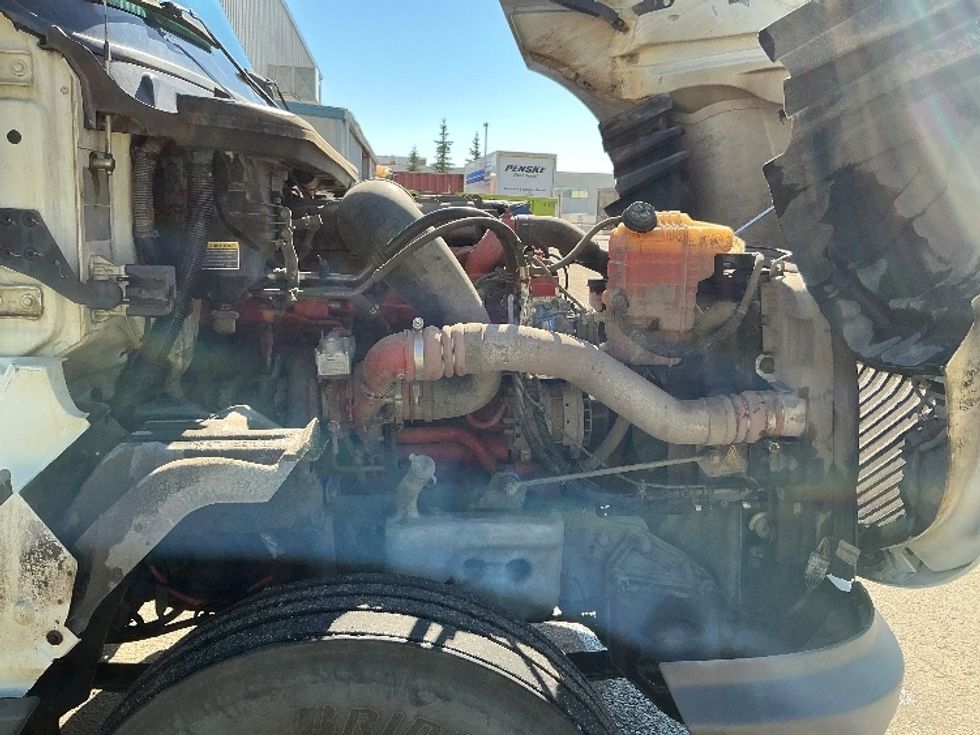 Day Cab Tractor-Heavy Duty Tractors-International-2019-LT625-Edmonton-AB-293,194\n\t\tkm-$ 68,250 - Image 15