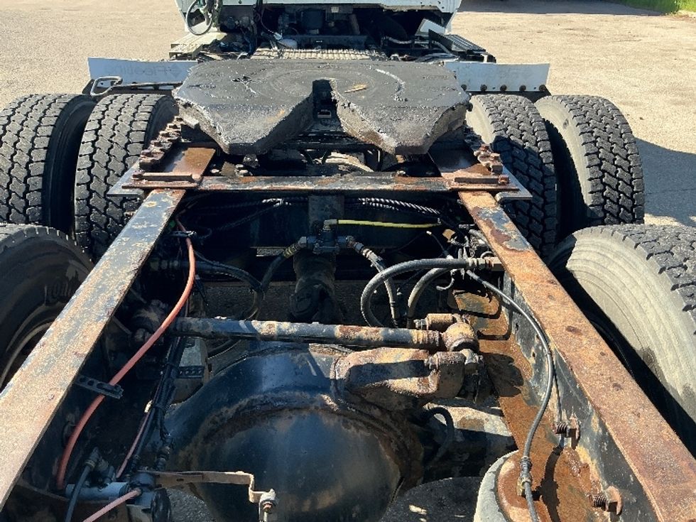 Day Cab Tractor-Heavy Duty Tractors-International-2019-LT625-Edmonton-AB-293,194\n\t\tkm-$ 68,250 - Image 6