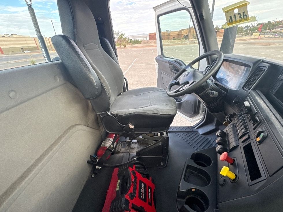 Day Cab Tractor-Heavy Duty Tractors-International-2019-LT625-El Paso-TX-280,803\n\t\tmiles-$ 35,250 - Image 14