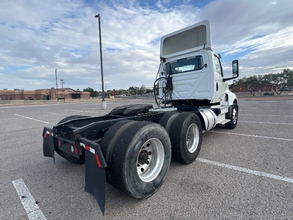 Day Cab Tractor-Heavy Duty Tractors-International-2019-LT625-El Paso-TX-280,803\n\t\tmiles-$ 35,250 - Image 7