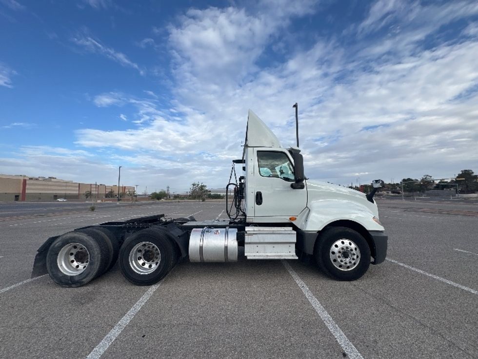 Day Cab Tractor-Heavy Duty Tractors-International-2019-LT625-El Paso-TX-280,803\n\t\tmiles-$ 35,250 - Image 8