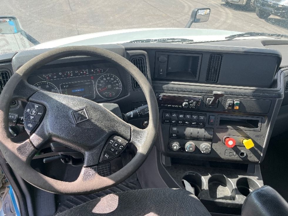 Day Cab Tractor-Heavy Duty Tractors-International-2019-LT625-El Paso-TX-306,485\n\t\tmiles-$ 32,250 - Image 11