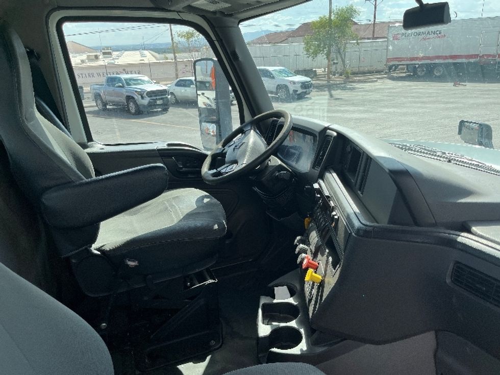Day Cab Tractor-Heavy Duty Tractors-International-2019-LT625-El Paso-TX-306,485\n\t\tmiles-$ 32,250 - Image 14