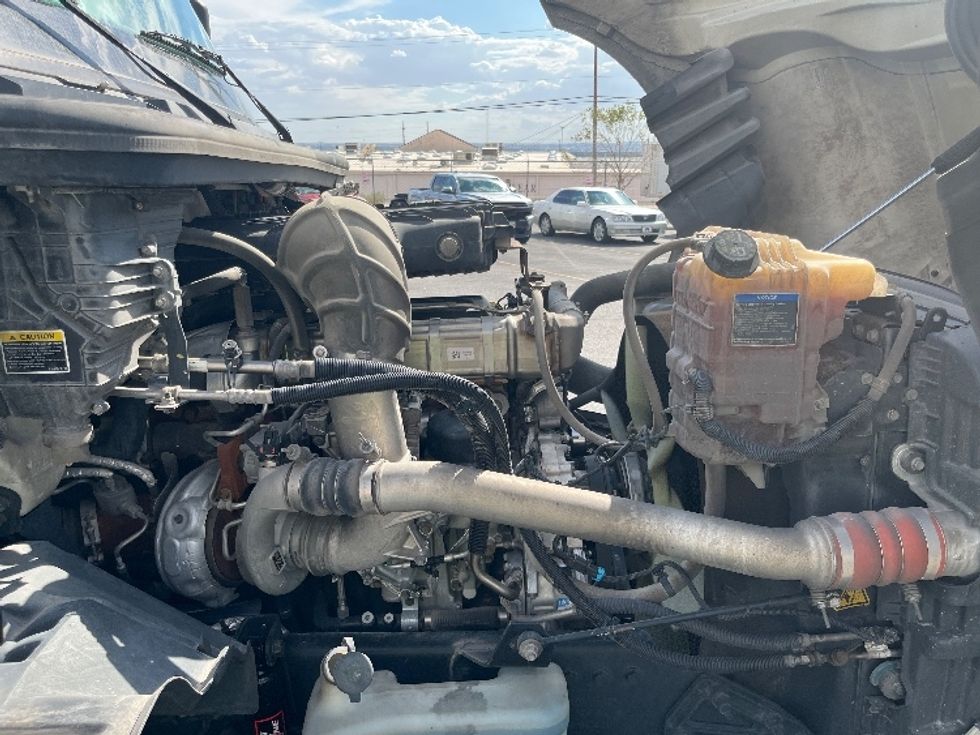 Day Cab Tractor-Heavy Duty Tractors-International-2019-LT625-El Paso-TX-306,485\n\t\tmiles-$ 32,250 - Image 15