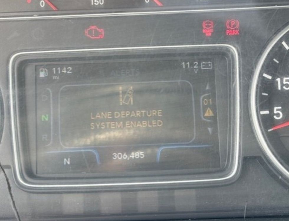 Day Cab Tractor-Heavy Duty Tractors-International-2019-LT625-El Paso-TX-306,485\n\t\tmiles-$ 32,250 - Image 17