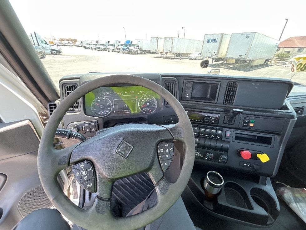 Day Cab Tractor-Heavy Duty Tractors-International-2019-LT625-El Paso-TX-392,282\n\t\tmiles-$ 29,000 - Image 11