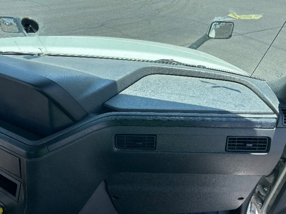 Day Cab Tractor-Heavy Duty Tractors-International-2019-LT625-El Paso-TX-392,282\n\t\tmiles-$ 29,000 - Image 13