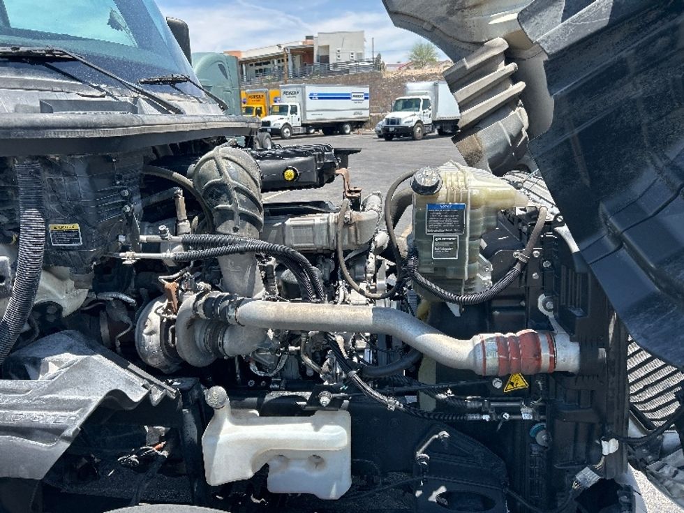 Day Cab Tractor-Heavy Duty Tractors-International-2019-LT625-El Paso-TX-392,282\n\t\tmiles-$ 29,000 - Image 15