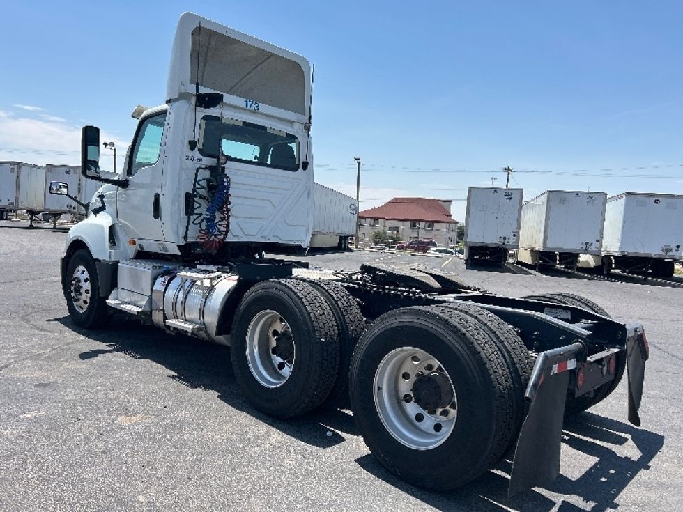Day Cab Tractor-Heavy Duty Tractors-International-2019-LT625-El Paso-TX-392,282\n\t\tmiles-$ 29,000 - Image 5