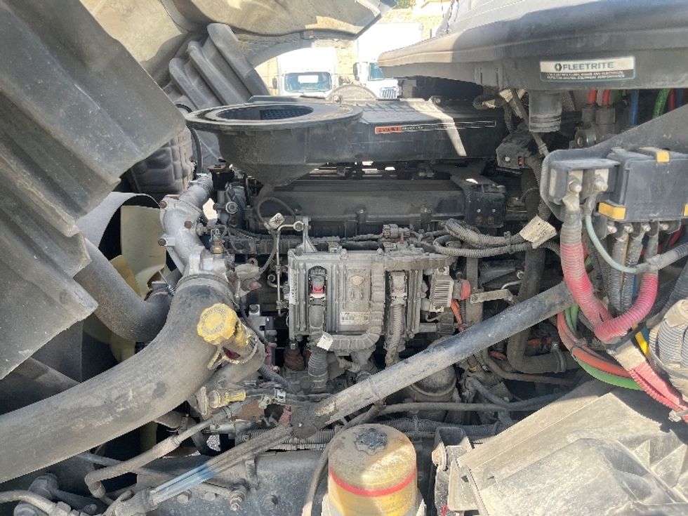 Day Cab Tractor-Heavy Duty Tractors-International-2019-LT625-El Paso-TX-398,840\n\t\tmiles-$ 28,500 - Image 16