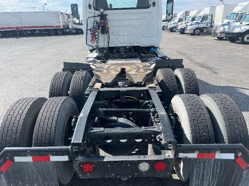 Day Cab Tractor-Heavy Duty Tractors-International-2019-LT625-El Paso-TX-398,840\n\t\tmiles-$ 28,500 - Image 6