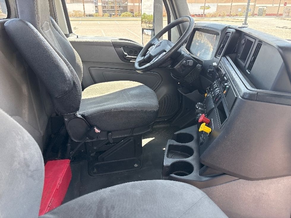 Day Cab Tractor-Heavy Duty Tractors-International-2019-LT625-El Paso-TX-762,747\n\t\tmiles-$ 22,500 - Image 14