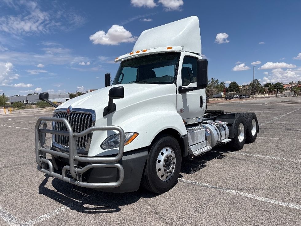 Day Cab Tractor-Heavy Duty Tractors-International-2019-LT625-El Paso-TX-762,747\n\t\tmiles-$ 22,500 - Image 3