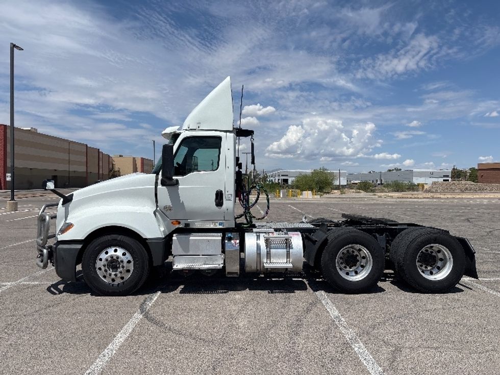 Day Cab Tractor-Heavy Duty Tractors-International-2019-LT625-El Paso-TX-762,747\n\t\tmiles-$ 22,500 - Image 4