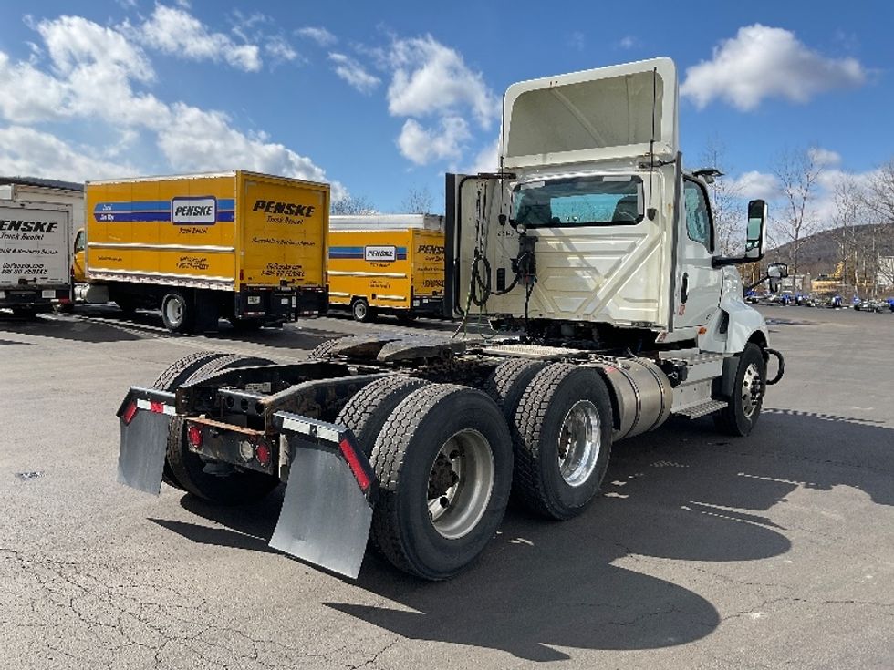 Day Cab Tractor-Heavy Duty Tractors-International-2019-LT625-Elmira-NY-392,533\n\t\tmiles-$ 39,250 - Image 7