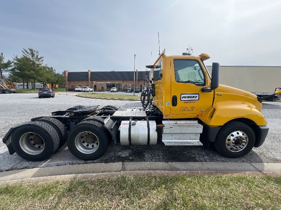 Day Cab Tractor-Heavy Duty Tractors-International-2019-LT625-Essex-MD-357,493\n\t\tmiles-$ 23,000 - Image 8