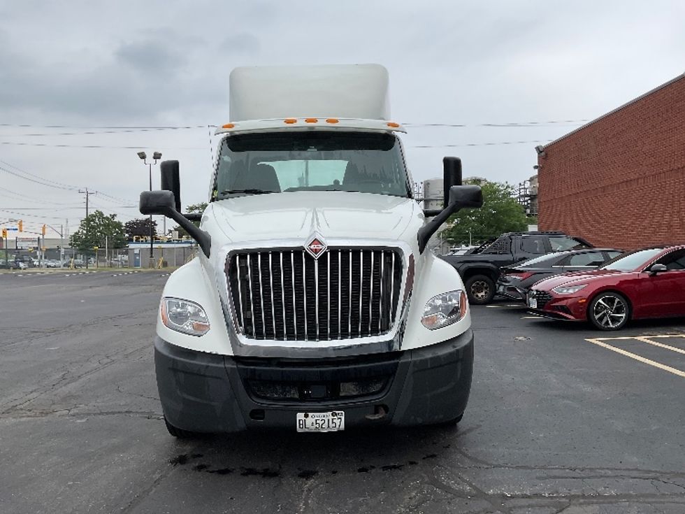 Day Cab Tractor-Heavy Duty Tractors-International-2019-LT625-Etobicoke-ON-259,199\n\t\tkm-$ 34,750 - Image 2