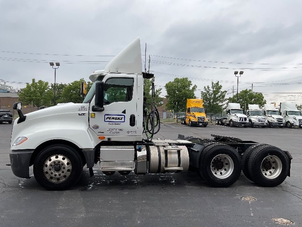 Day Cab Tractor-Heavy Duty Tractors-International-2019-LT625-Etobicoke-ON-259,199\n\t\tkm-$ 34,750 - Image 4