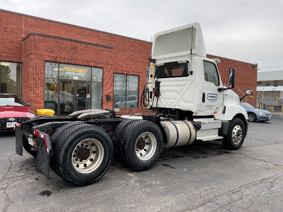 Day Cab Tractor-Heavy Duty Tractors-International-2019-LT625-Etobicoke-ON-259,199\n\t\tkm-$ 34,750 - Image 7