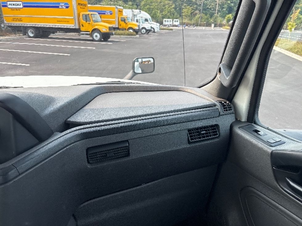 Day Cab Tractor-Heavy Duty Tractors-International-2019-LT625-Everett-WA-405,077\n\t\tmiles-$ 24,000 - Image 13