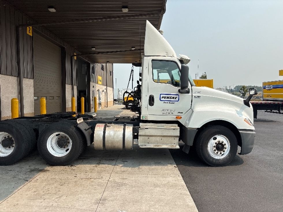 Day Cab Tractor-Heavy Duty Tractors-International-2019-LT625-Everett-WA-405,077\n\t\tmiles-$ 24,000 - Image 8
