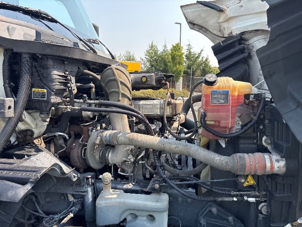 Day Cab Tractor-Heavy Duty Tractors-International-2019-LT625-Everett-WA-420,323\n\t\tmiles-$ 24,000 - Image 15