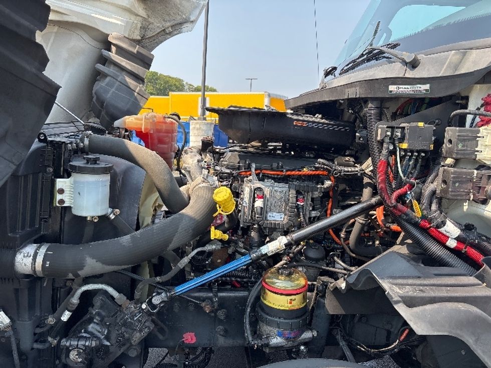 Day Cab Tractor-Heavy Duty Tractors-International-2019-LT625-Everett-WA-420,323\n\t\tmiles-$ 24,000 - Image 16