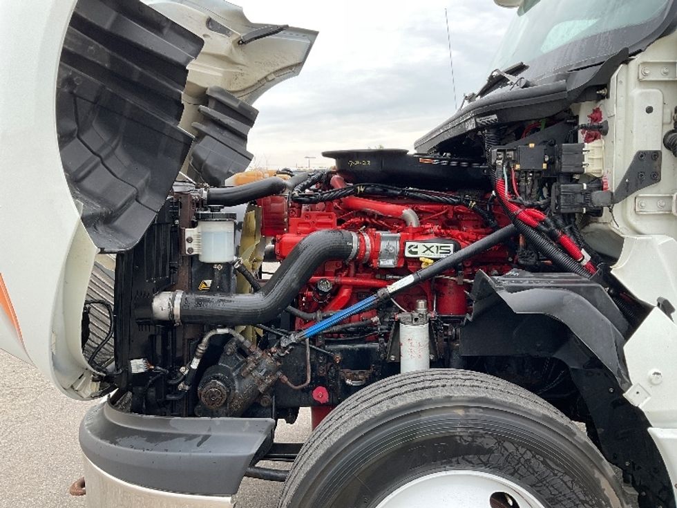 Day Cab Tractor-Heavy Duty Tractors-International-2019-LT625-Flint-MI-586,385\n\t\tmiles-$ 22,250 - Image 16