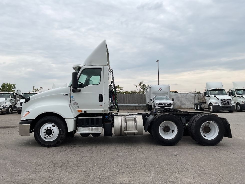 Day Cab Tractor-Heavy Duty Tractors-International-2019-LT625-Flint-MI-586,385\n\t\tmiles-$ 22,250 - Image 4