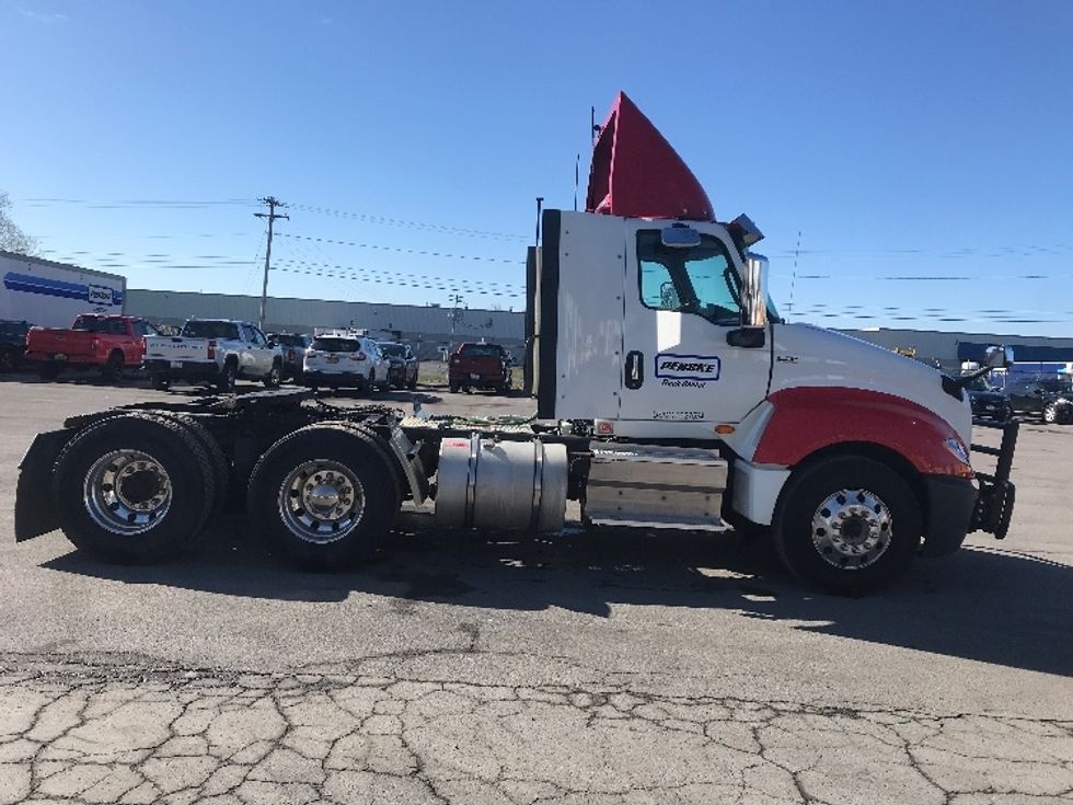 Day Cab Tractor-Heavy Duty Tractors-International-2019-LT625-Flower Mound-TX-621,168\n\t\tmiles-$ 20,750 - Image 8