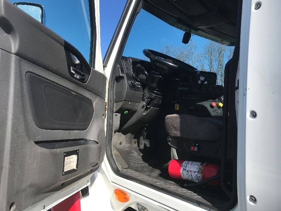 Day Cab Tractor-Heavy Duty Tractors-International-2019-LT625-Flower Mound-TX-621,168\n\t\tmiles-$ 20,750 - Image 9