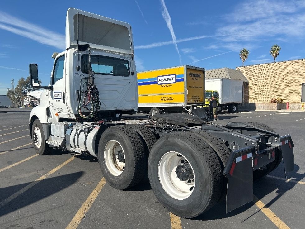 Day Cab Tractor-Heavy Duty Tractors-International-2019-LT625-Fontana-CA-181,468\n\t\tmiles-$ 30,250 - Image 5