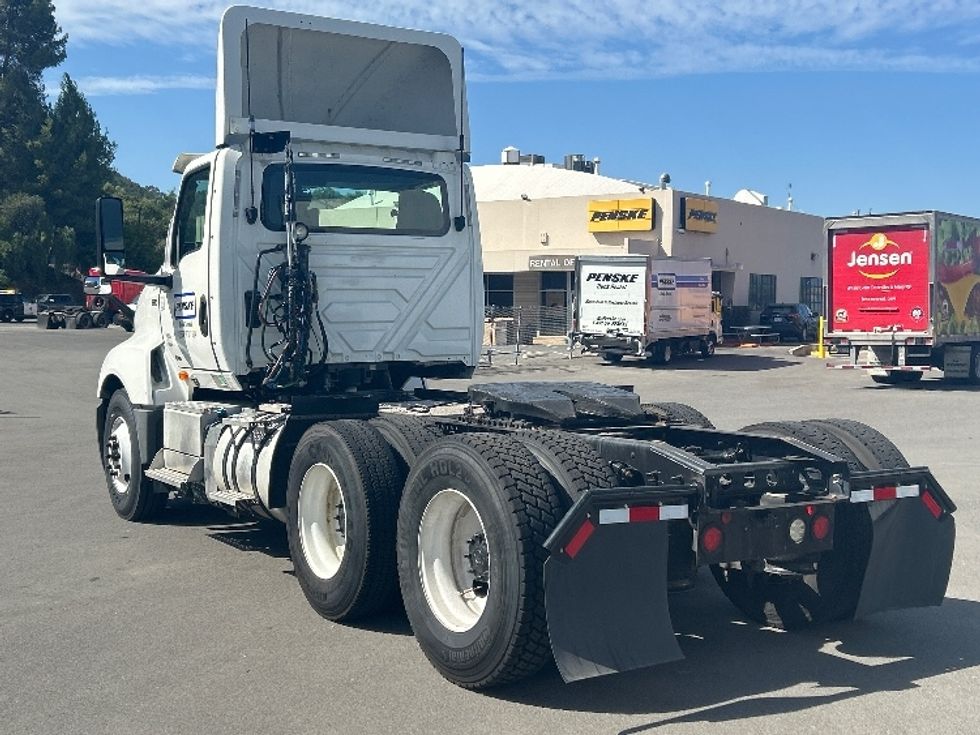 Day Cab Tractor-Heavy Duty Tractors-International-2019-LT625-Fontana-CA-215,520\n\t\tmiles-$ 28,500 - Image 5